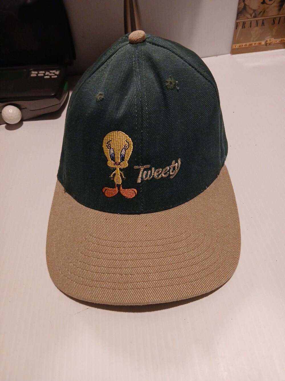 Warner Bros. Studio Store Tweety Bird Hat Size Small Vintage 1991